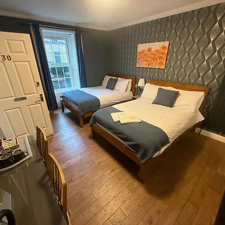Balmore Guest House-3