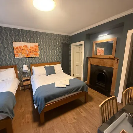 Balmore Guest House-2