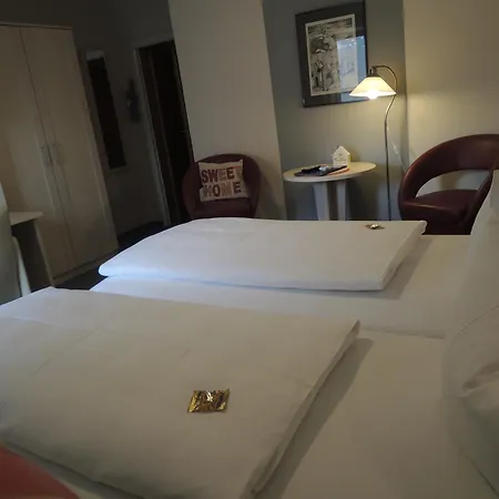 Hotel Ostfriesland Garni-3