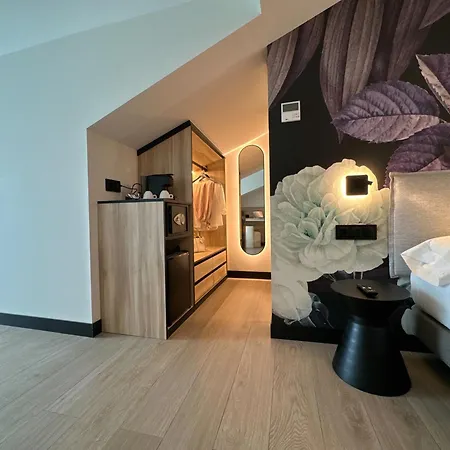 Hotel Delfin Azul-2
