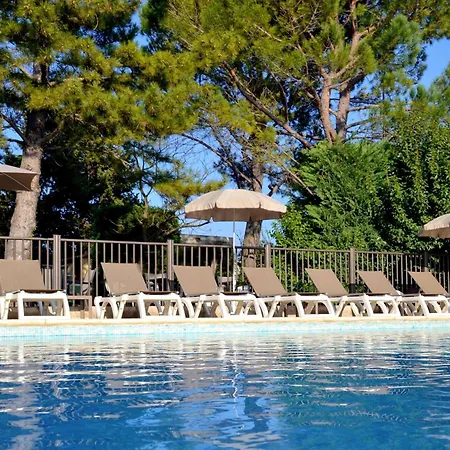 Ibis Avignon Sud-2