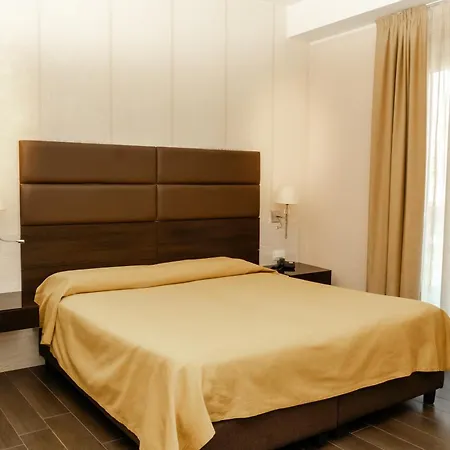S Hotel-2