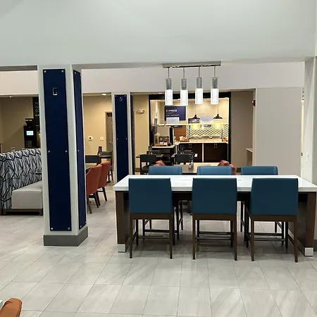 Holiday Inn Express Hotel & Suites Manteca By Ihg-2