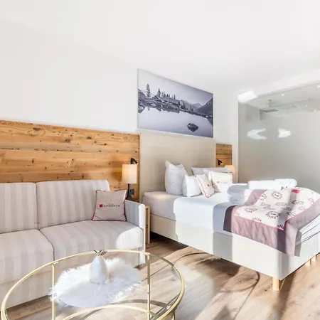 Hotel Alpenkönigin - ALPINE LUXURY - Sommer Silvretta Premium Card inklusive-3