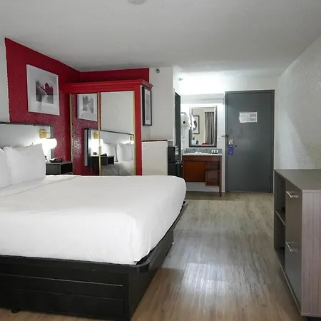 Ramada By Wyndham Tulsa Broken Arrow-2