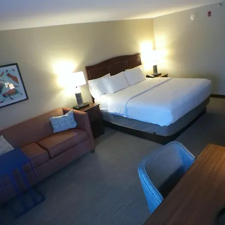 Hampton Inn Houma-2