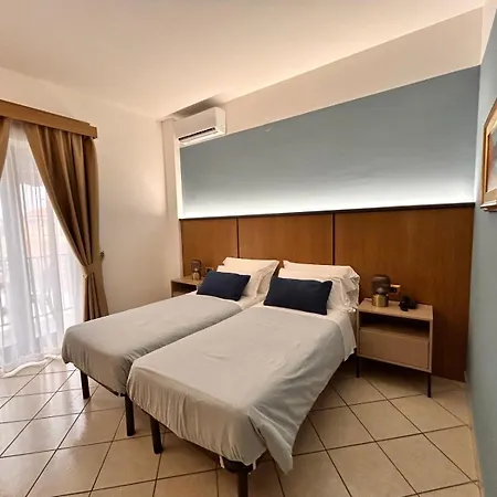 Hotel Al Faro-3