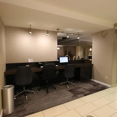 Courtyard By Marriott Indianapolis South-2