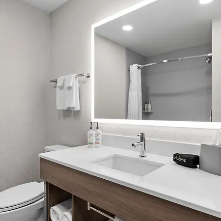 Holiday Inn Express Hotel & Suites Santa Cruz By Ihg-3