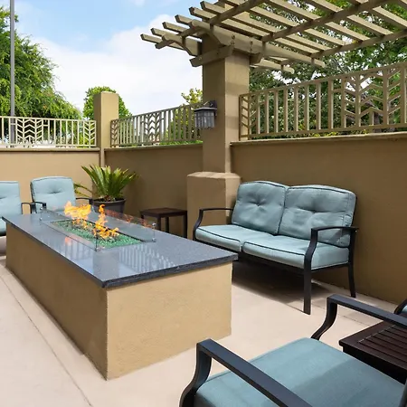 Larkspur Landing Extended Stay Suites Hillsboro-2