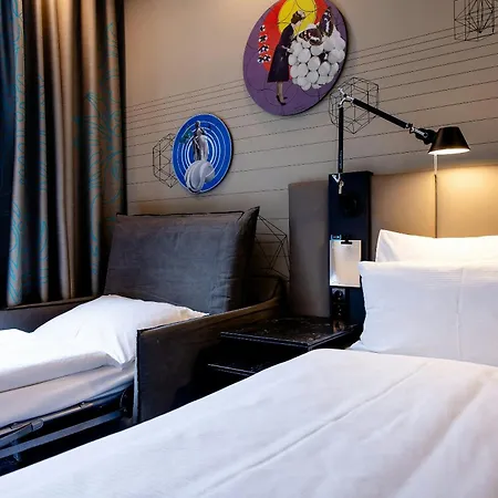 Motel One Wien-Westbahnhof-2