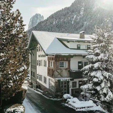 Alpstay - Chalet Hotel Hartmann - Adults Only-2
