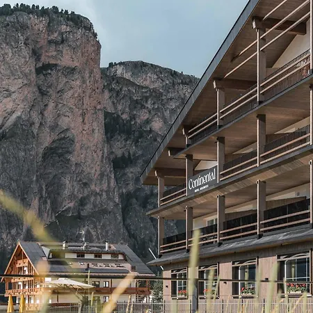 Hotel Continental Dolomites-2