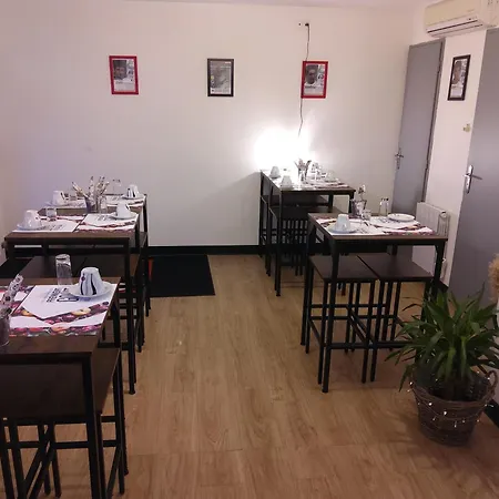 Enzo Hotels Loudeac-2