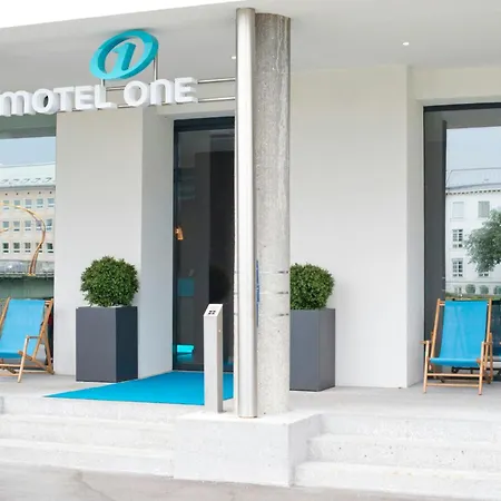 Motel One Salzburg-Mirabell-2