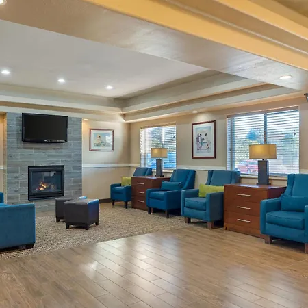 Comfort Inn & Suites Ocean Shores-3