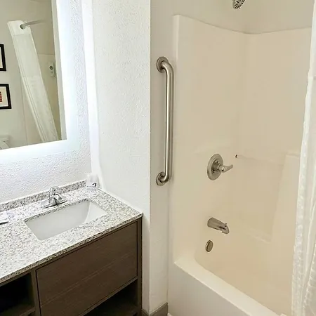 Comfort Inn Gallup I-40 Exit 20-2