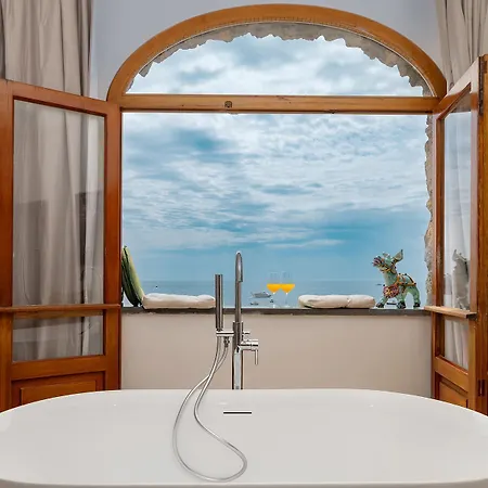 La Dolce Vita A Positano Boutique Hotel-2