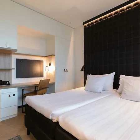 Leonardo Hotel Groningen-2
