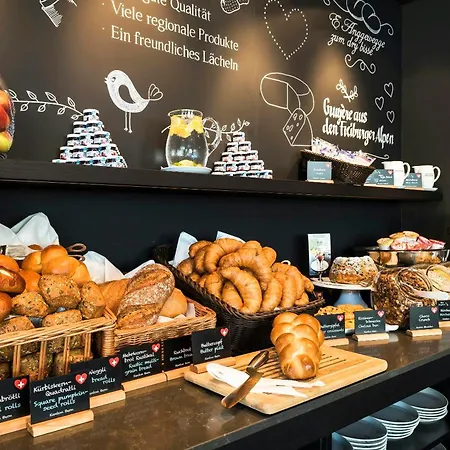 Motel One Basel-2