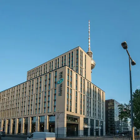 Motel One Berlin-Alexanderplatz-3