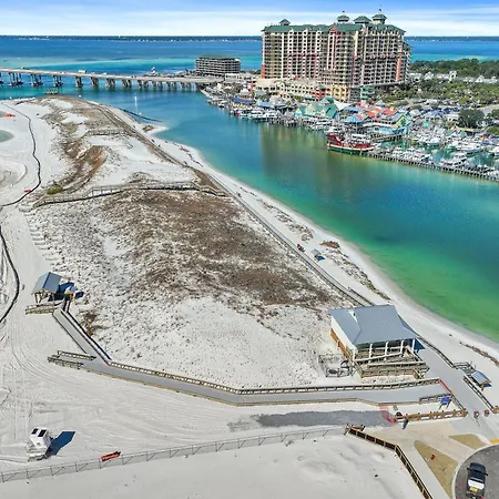 Destin West Bayside Heron 507- A Wave From It All-3