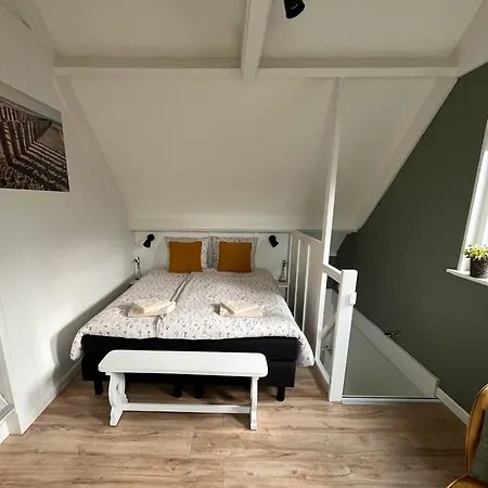 B&B Dichtbij Zee-3