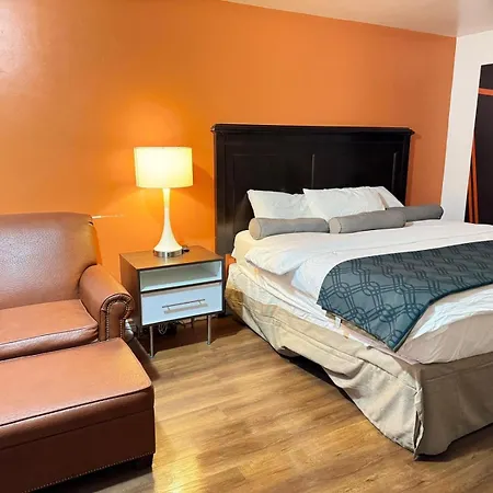 B&J Hotel And Apartments-2