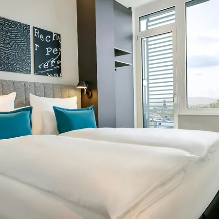 Motel One Karlsruhe-2