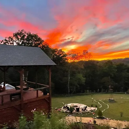 The Dogwood Inn-2