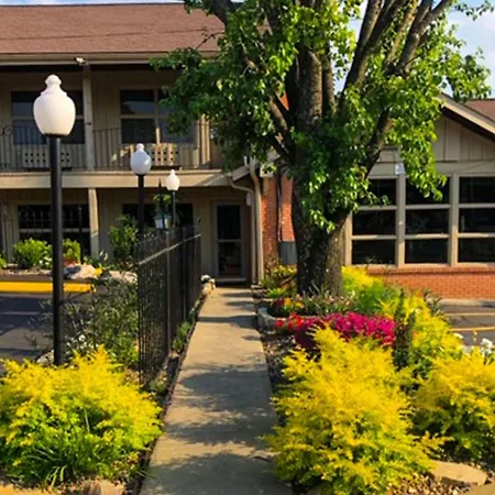 Charles Wesley Motor Lodge Downtown Broken Bow- Hochatown-2