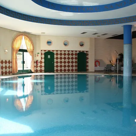 Hotel La Vega-3