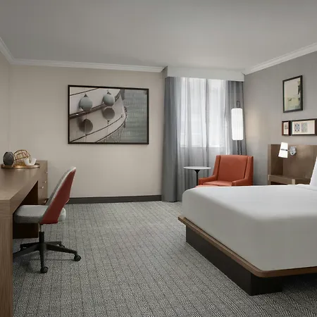Courtyard By Marriott San Diego Downtown Little Italy-3