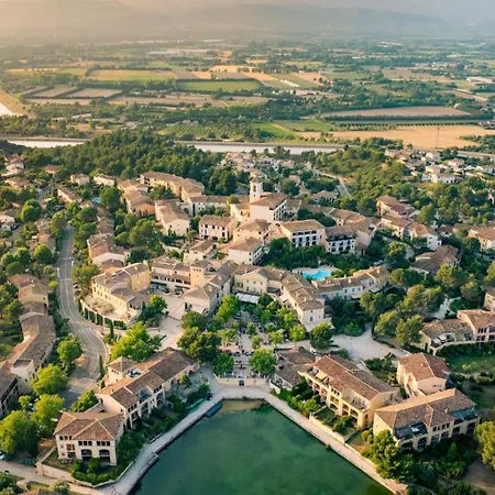 Village Pierre&Vacances Pont Royal en Provence-2
