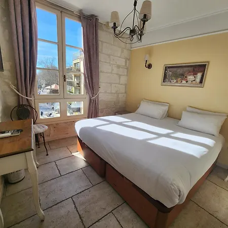 Hotel Du Palais Des Papes-2