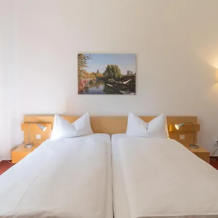 Hotel 26-3
