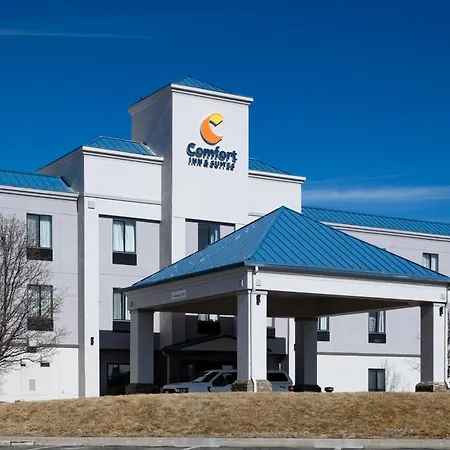 Comfort Inn & Suites Hutchinson-3