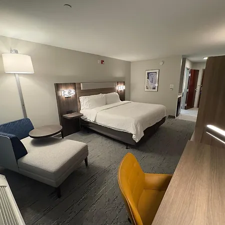 Holiday Inn Express Hotel & Suites Lafayette By Ihg-3