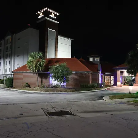 La Quinta Inn And Suites By Wyndham, Ocala-3