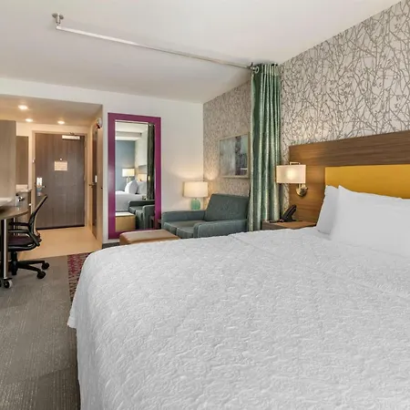 Home2 Suites By Hilton Bangor-2