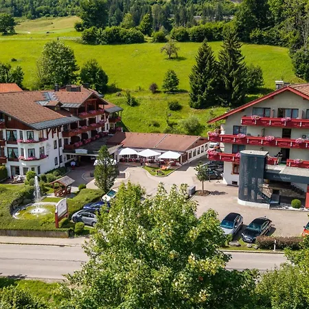 Königshof Hotel Resort-3