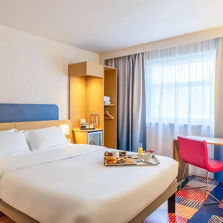 B&B HOTEL Lyon Nord-2