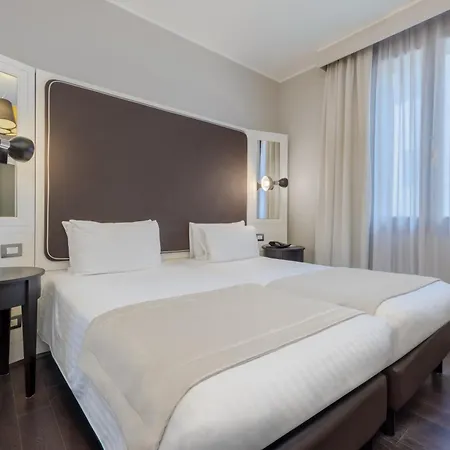 Hotel Grande Italia-2