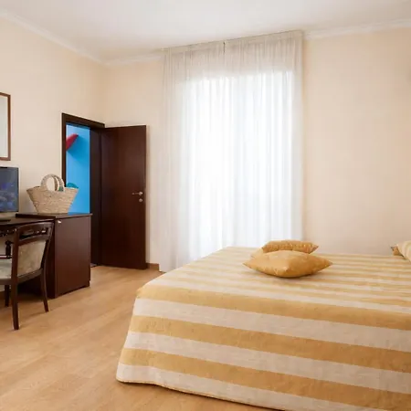 Hotel Milano Helvetia-3