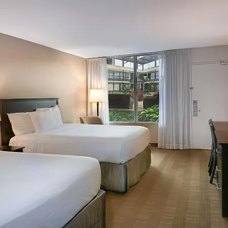 Skyline Hotel & Waterpark-2