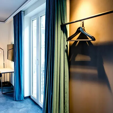 Motel One Leipzig-Nikolaikirche-3