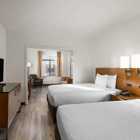 Ramada Suites By Wyndham San Diego Hotel Circle Area-2