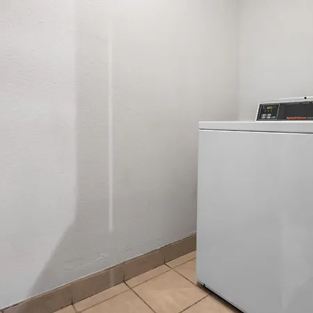 Ramada Suites By Wyndham San Diego Hotel Circle Area-3