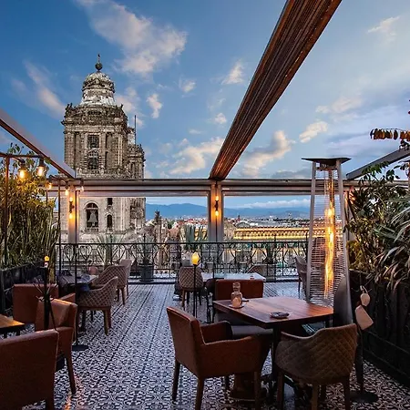 Zocalo Central-2