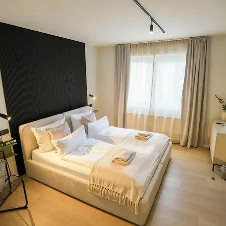 Hotel Weinhaus Kreuter-2